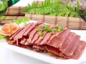 男人補(bǔ)腎可多吃驢肉、鴿肉、鵪鶉、羊肉和泥鰍