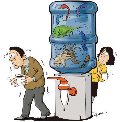 喝飲水機(jī)里的水干凈安全嗎?長(zhǎng)期飲用飲水機(jī)桶裝水的健康隱患