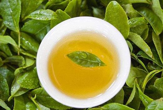 綠茶與紅茶哪個(gè)更健康?喝紅茶有哪些好處?