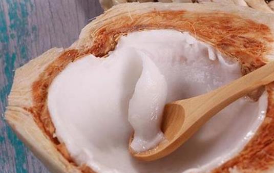 椰子肉可以直接吃嗎?吃椰子肉有哪些好處?