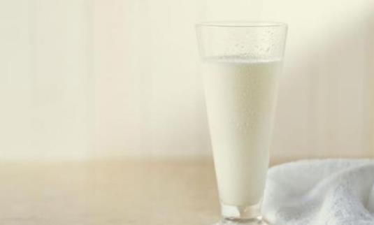 感冒時(shí)可以喝牛奶嗎?腎病患者可以喝牛奶嗎?
