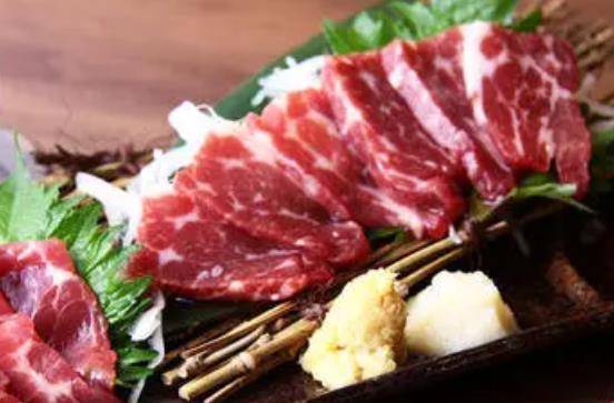 馬肉是發(fā)物嗎?吃馬肉會(huì)上火嗎?