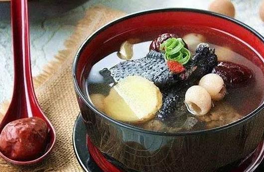 手術(shù)后可以喝烏雞湯嗎?患哪些疾病不能吃烏雞?