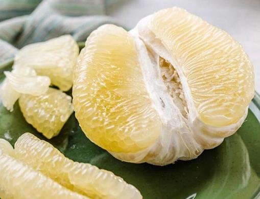 柚子放了半個(gè)月還能吃嗎?如何判斷柚子是否變質(zhì)?