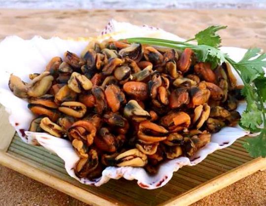 淡菜干中間一坨黑色的能吃嗎?淡菜干怎么一泡就碎了
