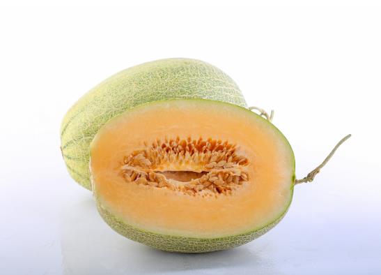 哈密瓜切開(kāi)淌水是不是壞了?哈密瓜放一個(gè)月可以吃嗎