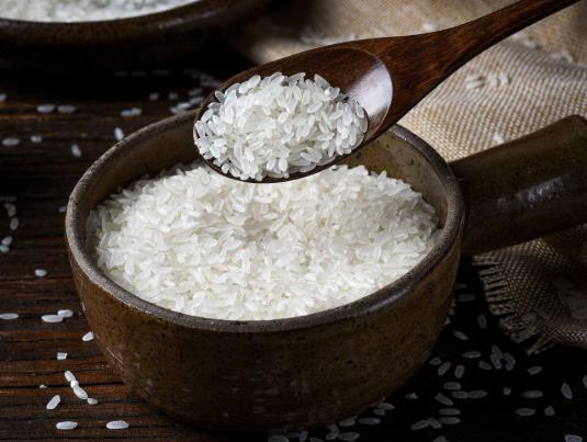 大米受潮有味還能吃嗎?熬大米稀飯是冷水下還是熱水下