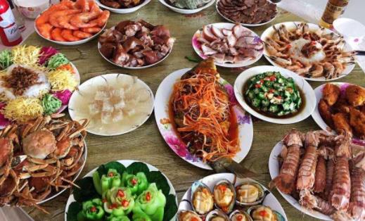 年夜飯要幾個(gè)菜 年夜飯吃魚有什么講究