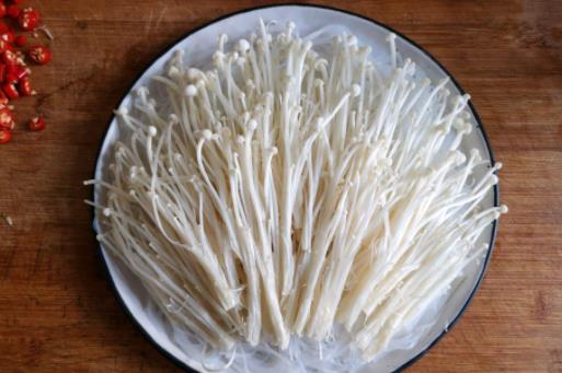 寶寶可以吃金針菇嗎?寶寶吃金針菇有哪些好處?