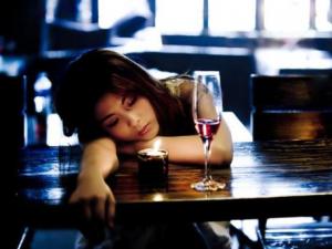 四種生活?lèi)毫?xí)會(huì)加速衰老 讓女人越來(lái)越丑