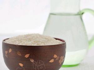 用淘米水洗臉好嗎？淘米水洗臉的好處