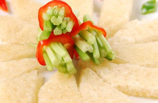 護(hù)膚有三忌 謹(jǐn)防皮膚脫皮
