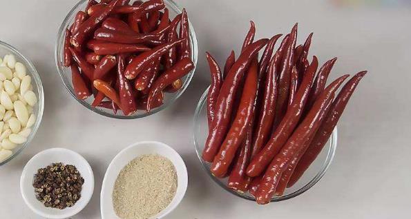 養(yǎng)膚護(hù)發(fā)小知識(shí) 橄欖油對(duì)養(yǎng)膚有好處