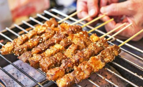 燒烤吃什么熱量低?燒烤怎么吃才不會(huì)長(zhǎng)胖