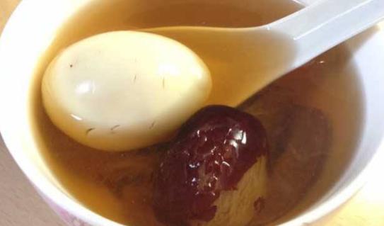 經(jīng)期會引起哪些疾?痛經(jīng)的食療方有哪些?