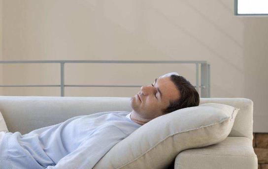 睡眠質(zhì)量差是失眠嗎?不同情況睡眠質(zhì)量差的危害