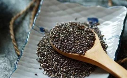 奇亞籽能代替主食嗎?奇亞籽有哪些功效?