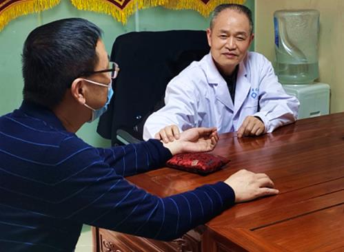 師古不泥,專研創(chuàng)新:記腫瘤大夫王敦仁主任