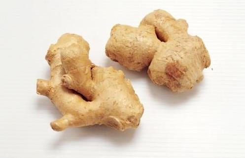 生姜擦腳底可以減肥嗎?生姜到底能不能生發(fā)?