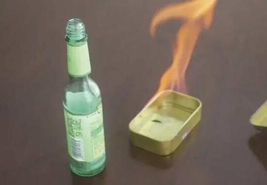 不小心喝了一點花露水會怎么樣?不小心喝了花露水應(yīng)該喝些什么?