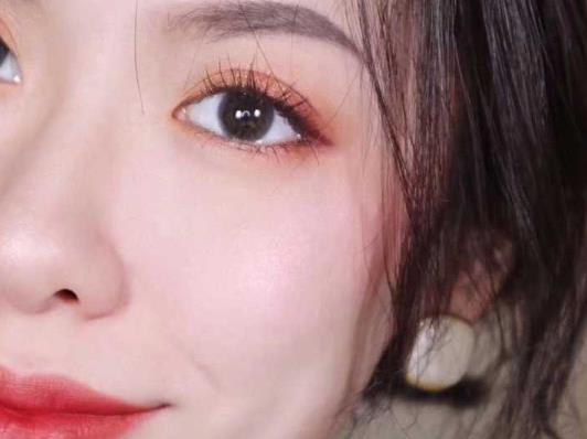 拼多多美瞳為什么那么便宜?美瞳度數(shù)買低了有影響嗎?