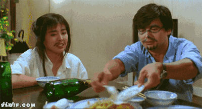 東北飯桌上最招人膈應(yīng)的十種人:嗦嘍筷子,扒拉菜的,打嗝放屁等