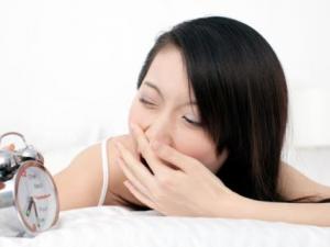 如何預(yù)防女性失眠？女性失眠的危害有哪些