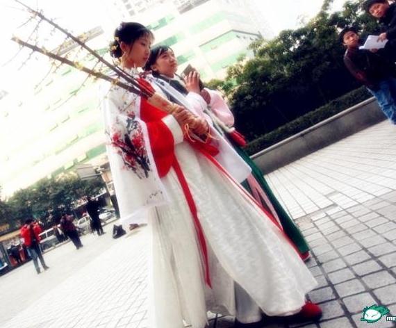 天上掉下個林妹妹啦！重慶街頭驚現(xiàn)翻版“林黛玉”