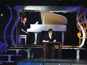 何晃杰回應掌摑門、改臺詞、魔術被揭秘直指李云迪