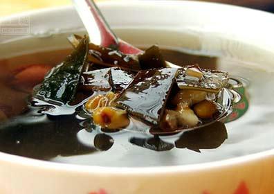 薏苡仁海帶雙仁粥治療青春痘