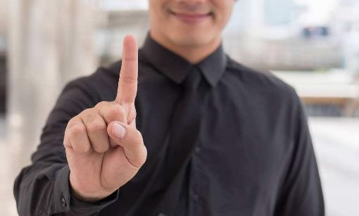 男人得了陽(yáng)痿該怎么治療?陽(yáng)痿的癥狀有哪些