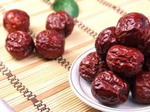 月經(jīng)期可以吃紅棗嗎？月經(jīng)期吃紅棗的注意事項