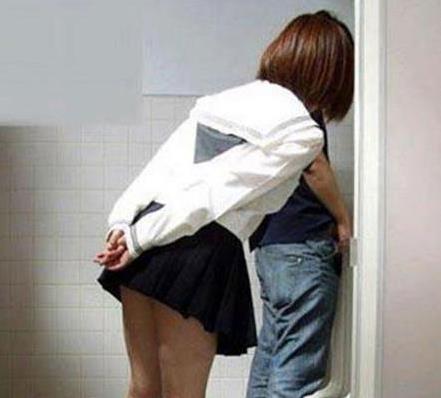 女人看黃片正常嗎?女生看A片下面會(huì)濕嗎?有危害嗎
