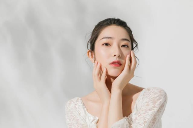 湯臣倍健蔓越莓維生素C壓片糖果,呵護女性健康
