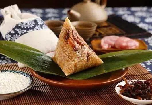 粽子怎么包不會(huì)散?粽子是什么米做的?