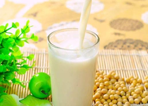 打豆?jié){怎么放豆子和水?2個(gè)人的豆?jié){應(yīng)該放多少豆
