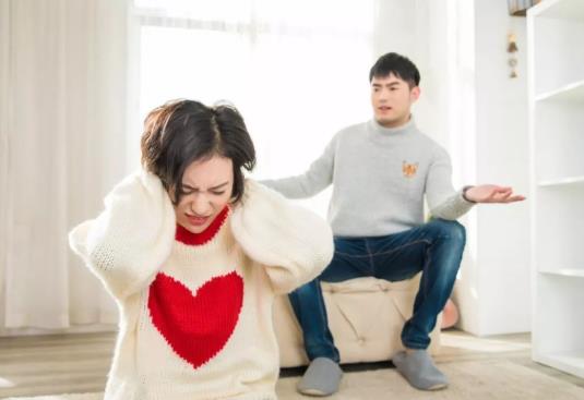 離婚了結(jié)婚戒指可以賣掉嗎?離婚了戒指要還給男方嗎?