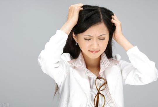 吃什么可以偷偷流產(chǎn)會流血嗎?明顯兩條杠其實沒懷孕這種幾率大嗎