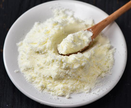 嬰兒補鐵劑可以和在母乳里吃嗎?奶粉有黑色雜質(zhì)正常嗎