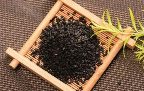 最適合女人吃十大補(bǔ)品,阿膠富含豐富營(yíng)養(yǎng),雪蛤補(bǔ)充雌性激素