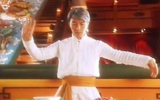 周星馳的十大經(jīng)典電影排名,大話西游、唐伯虎點(diǎn)秋香有無數(shù)情懷