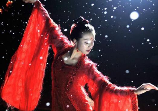 女人必看的七部電視劇,甄嬛傳榮獲諸多獎項(xiàng)、如懿傳劇情經(jīng)典