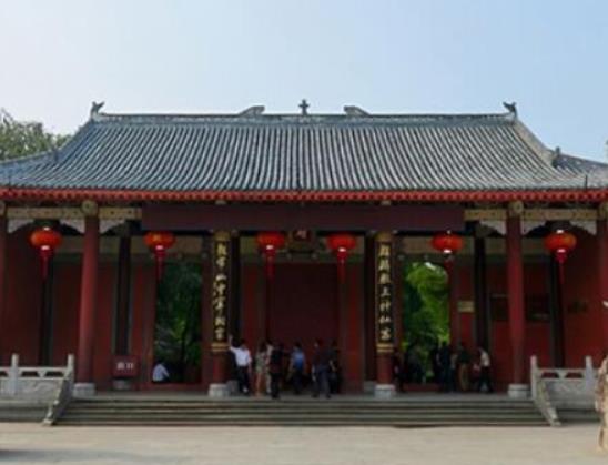 中國十大著名道觀排行榜,白云觀收藏珍貴文物、青羊?qū)m是全國重點宮觀