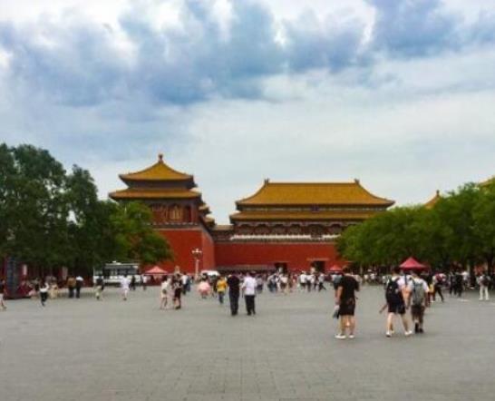 中國(guó)十大著名世界文化遺產(chǎn),萬(wàn)里長(zhǎng)城、明清故宮都是世界文化遺產(chǎn)
