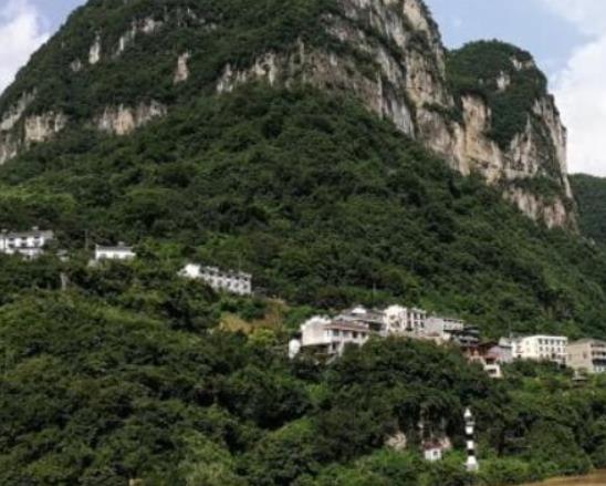 十大重慶旅游必去景點(diǎn),酉陽(yáng)桃花源旅游景區(qū)、長(zhǎng)江三峽風(fēng)景名勝區(qū)風(fēng)景優(yōu)美