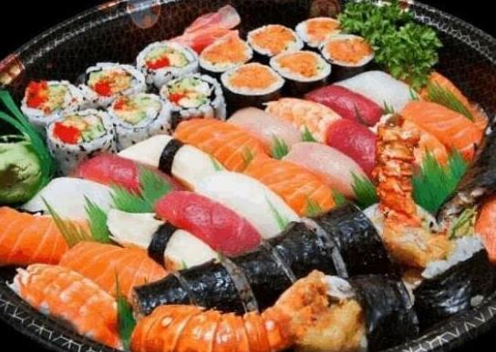 世界公認(rèn)的四大美食排名,意大利那不勒斯披薩、日本壽司營養(yǎng)均衡