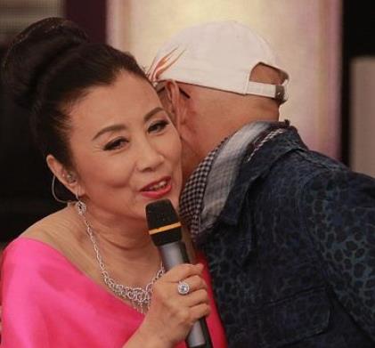 盤點娛樂圈十大丁克家庭排行 梁朝偉和劉嘉玲結(jié)婚很晚沒有孩子