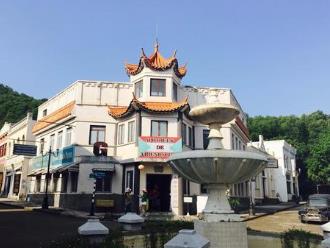 中國(guó)影視基地 浙江省東陽(yáng)市橫店鎮(zhèn)是亞州最大的影視拍攝基地