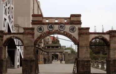 中國(guó)影視基地 浙江省東陽(yáng)市橫店鎮(zhèn)是亞州最大的影視拍攝基地