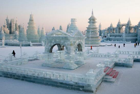 哈爾濱冰雪大世界門票包含哪些項(xiàng)目?哈爾濱冰雕節(jié)在哪里舉辦?